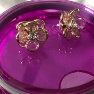 Vintage 1980’s!  Crystal & Gold 3D Flower Earrings